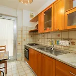Zona Burlo - Con Terrazzo, Wi-fi Gratuito, Primo Piano Con Ascensore Apartmán *