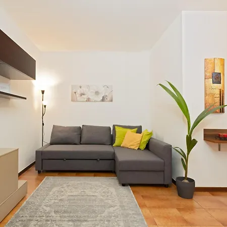 Апартаменты Zona Burlo - Wi-fi Terrazzo Ascensore